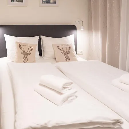 Ludvig Zell Am - Kaprun With Spacious Terrace Apartamento *