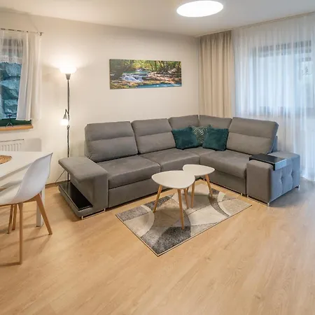 Apartament Ludvig Zell Am - Kaprun With Spacious Terrace Piesendorf